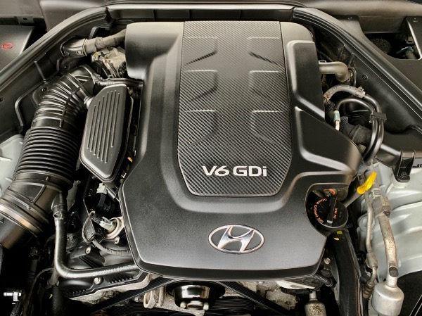 Used-2015-Hyundai-Genesis-38L