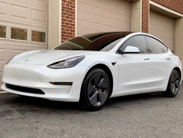 Used-2021-Tesla-Model-3-Standard-Range-Plus