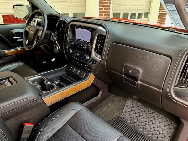 Used-2018-Chevrolet-Silverado-1500-LTZ