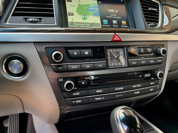 Used-2017-Genesis-G80-38