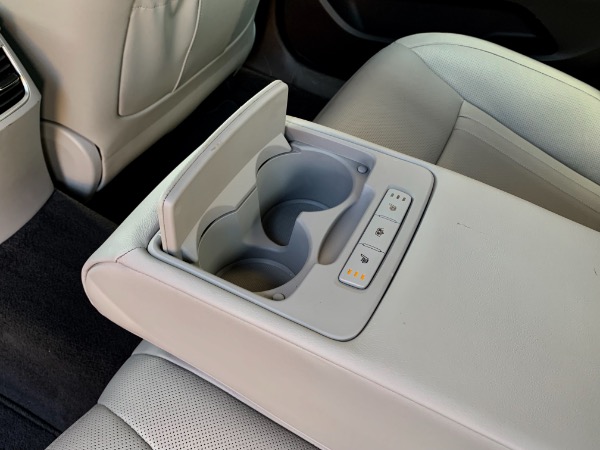 Used-2017-Genesis-G80-38