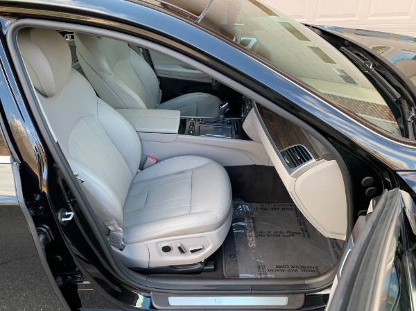 Used-2017-Genesis-G80-38