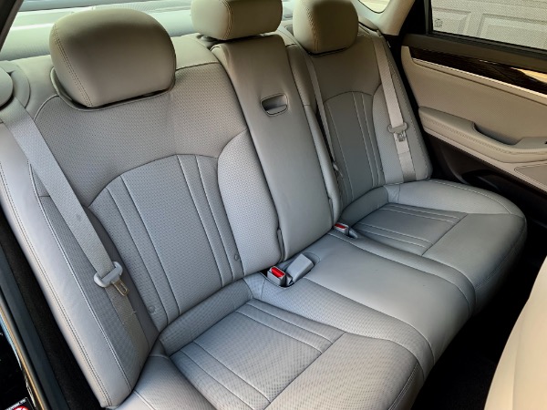 Used-2017-Genesis-G80-38