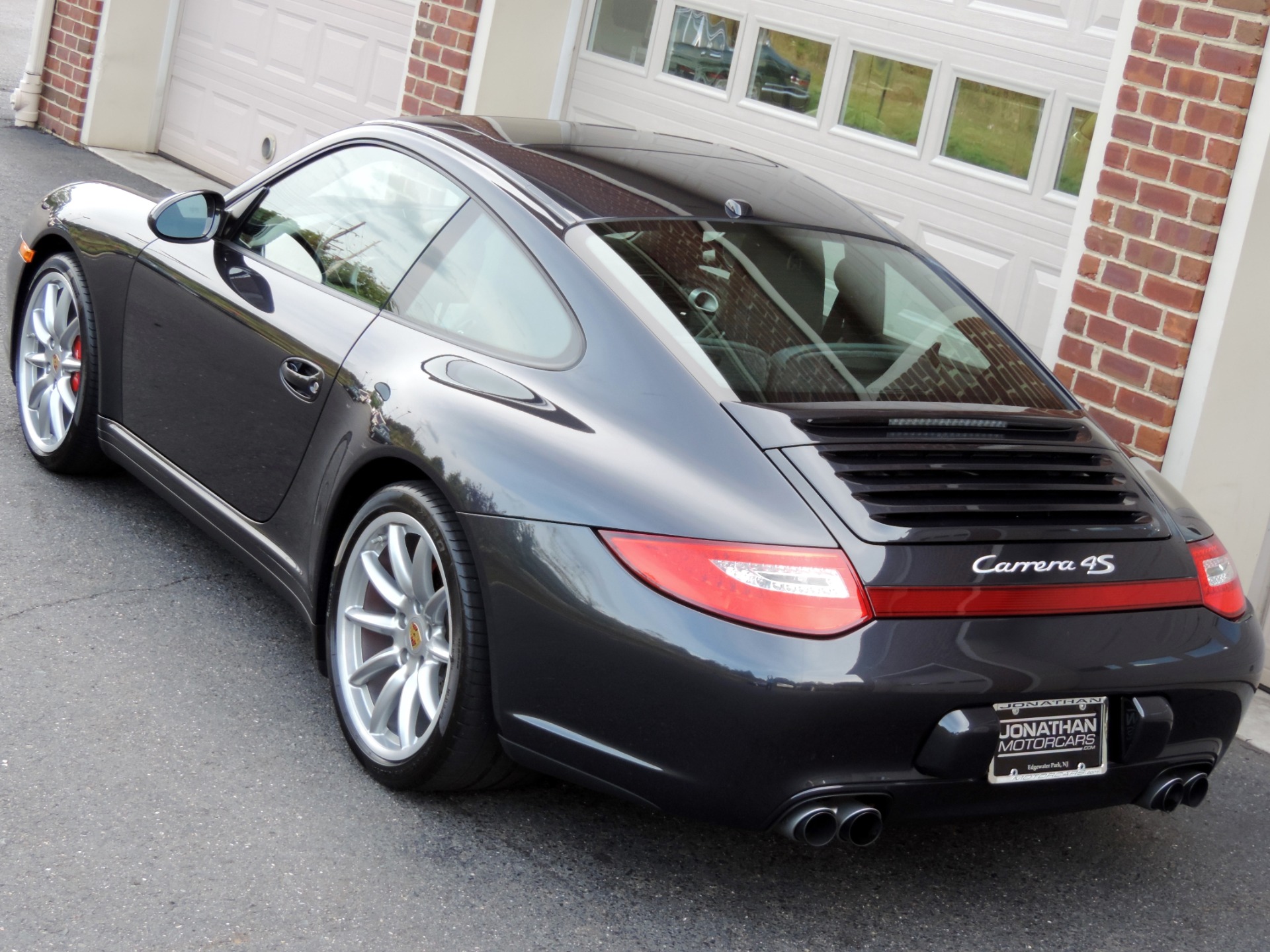 2010 Porsche 911 Carrera 4