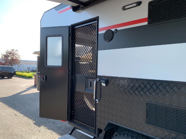 New-2022-Black-Series-Camper-HQ21