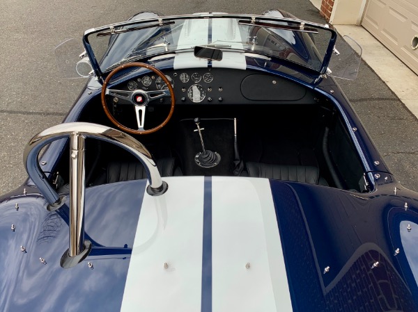 New-1965-Superformance-MKIII-Cobra-427