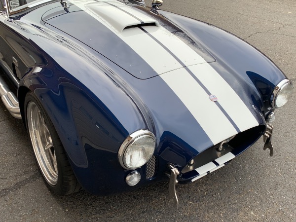 New-1965-Superformance-MKIII-Cobra-427