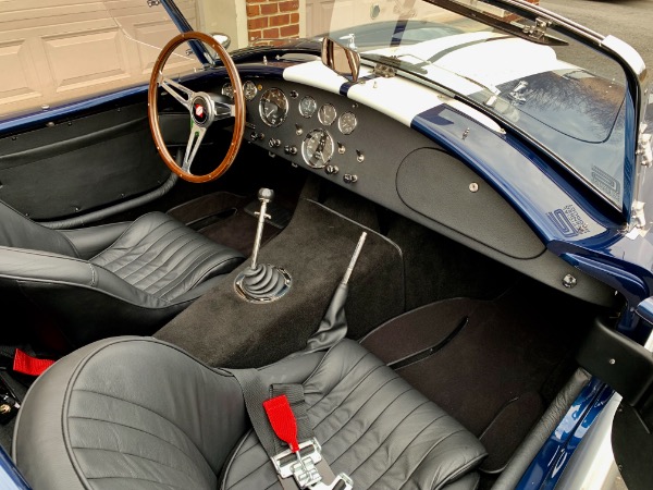 New-1965-Superformance-MKIII-Cobra-427