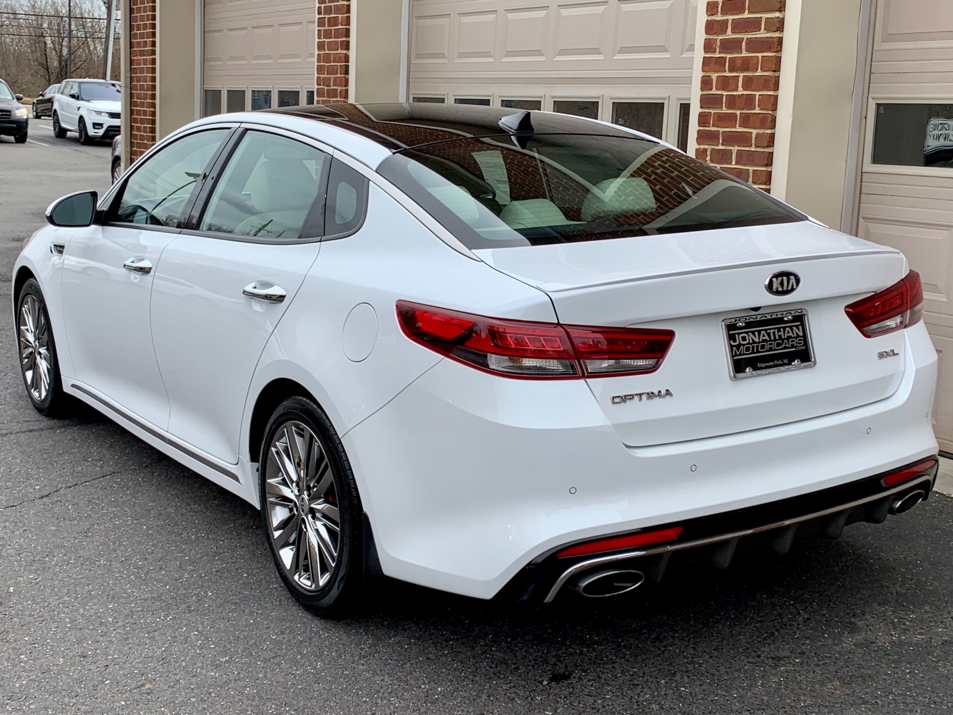 2017 Kia Optima SXL Turbo Stock # 152535 for sale near Edgewater Park ...