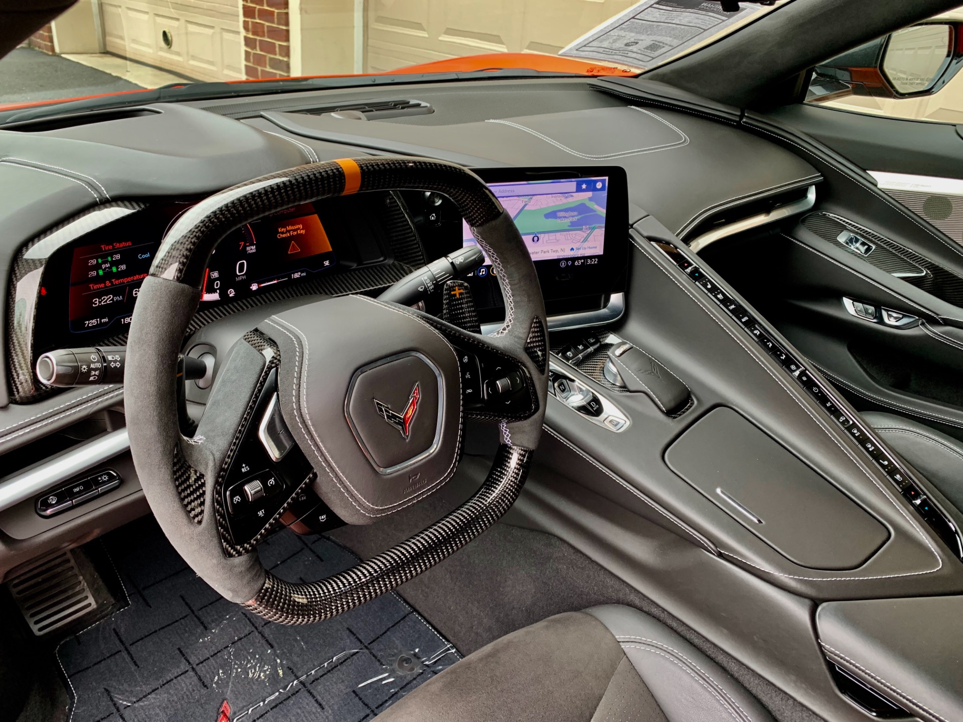 Used-2021-Chevrolet-Corvette-Stingray