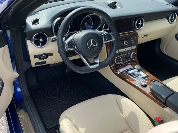 Used-2018-Mercedes-Benz-SLC-SLC-300