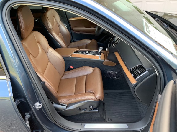 Used-2019-Volvo-XC90-T6-Inscription
