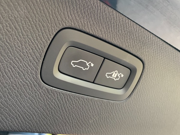 Used-2019-Volvo-XC90-T6-Inscription