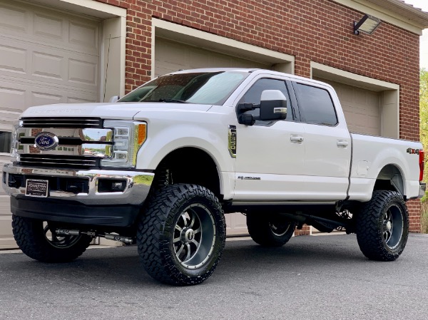 Used-2017-Ford-F-350-Super-Duty-Lariat