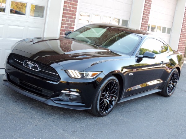 Used-2015-Ford-Mustang-GT-Premium