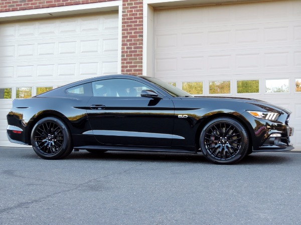 Used-2015-Ford-Mustang-GT-Premium