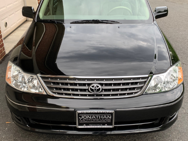 Used-2004-Toyota-Avalon-XL