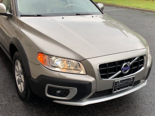 Used-2013-Volvo-XC70-32-Platinum