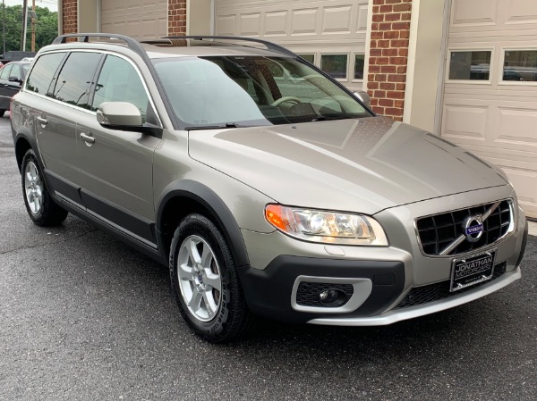 Used-2013-Volvo-XC70-32-Platinum