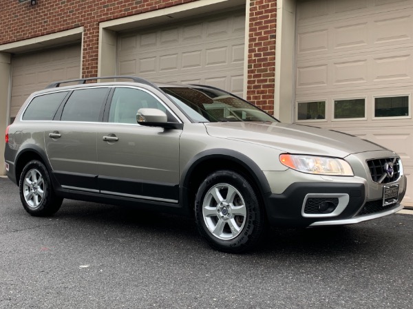 Used-2013-Volvo-XC70-32-Platinum