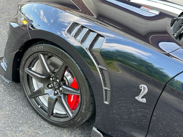 Used-2021-Ford-Mustang-Shelby-GT500-Carbon-Fiber-Track-Pack