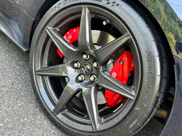 Used-2021-Ford-Mustang-Shelby-GT500-Carbon-Fiber-Track-Pack