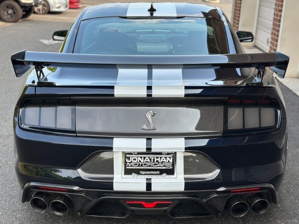 Used-2021-Ford-Mustang-Shelby-GT500-Carbon-Fiber-Track-Pack