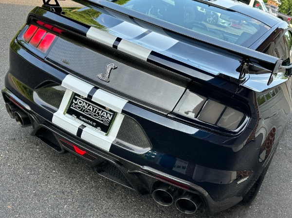 Used-2021-Ford-Mustang-Shelby-GT500-Carbon-Fiber-Track-Pack