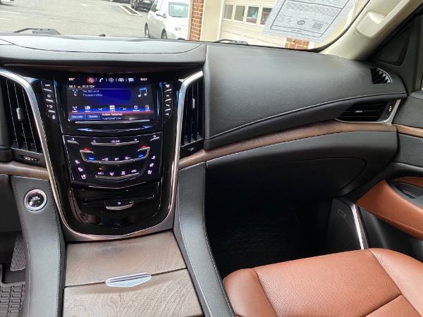 Used-2019-Cadillac-Escalade-ESV-Premium-Luxury