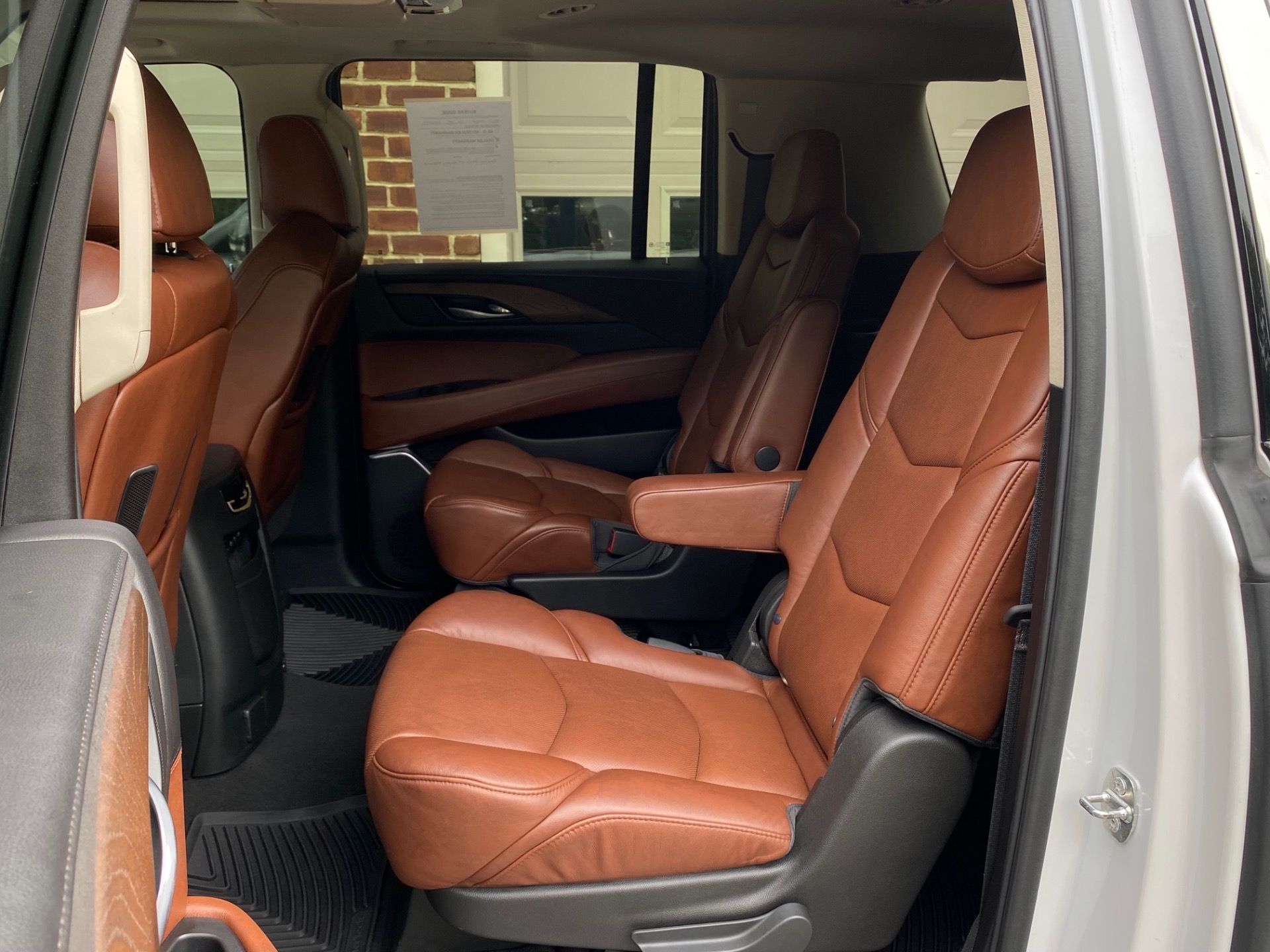 Used-2019-Cadillac-Escalade-ESV-Premium-Luxury