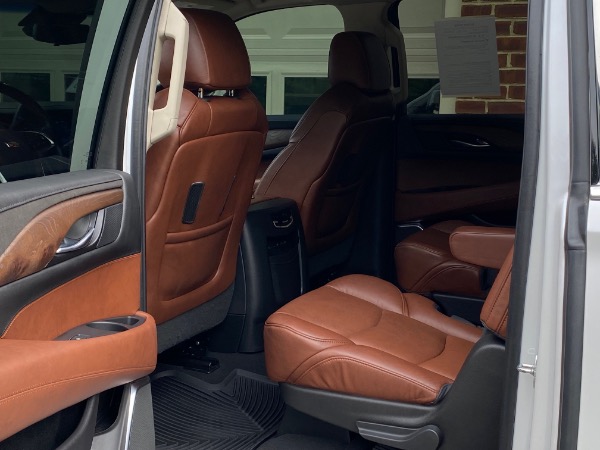 Used-2019-Cadillac-Escalade-ESV-Premium-Luxury