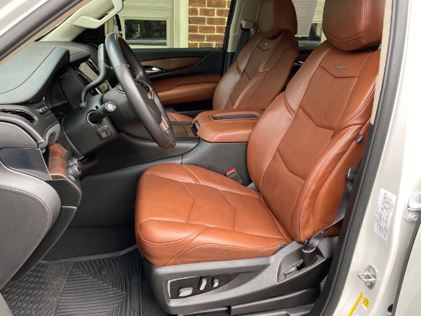 Used-2019-Cadillac-Escalade-ESV-Premium-Luxury