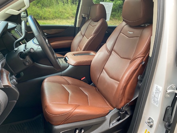 Used-2019-Cadillac-Escalade-ESV-Premium-Luxury