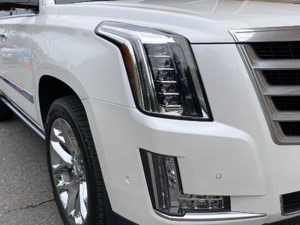 Used-2019-Cadillac-Escalade-ESV-Premium-Luxury