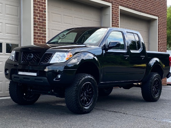 Used-2020-Nissan-Frontier-SV-Midnight