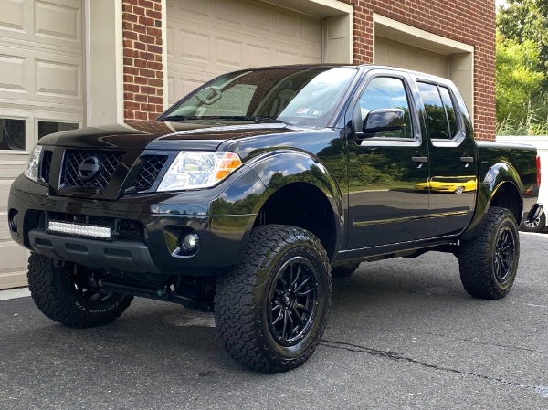 Used-2020-Nissan-Frontier-SV-Midnight