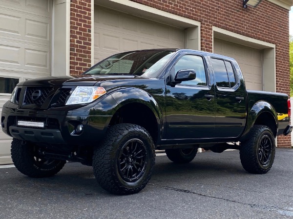 Used-2020-Nissan-Frontier-SV-Midnight