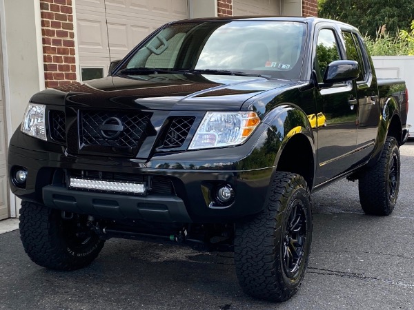 Used-2020-Nissan-Frontier-SV-Midnight