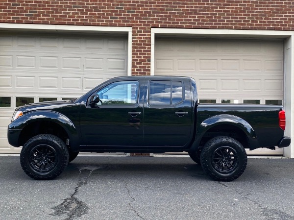 Used-2020-Nissan-Frontier-SV-Midnight