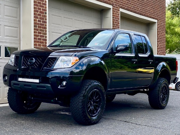 Used-2020-Nissan-Frontier-SV-Midnight