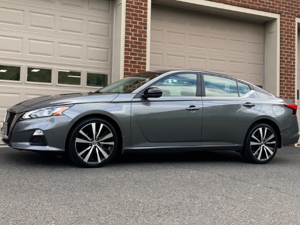 Used-2019-Nissan-Altima-25-SR-AWD