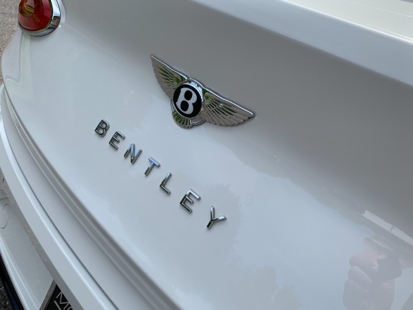 Used-2021-Bentley-Bentayga-V8