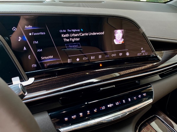 Used-2022-Cadillac-Escalade-ESV-Premium-Luxury