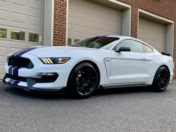 Used-2017-Ford-Mustang-Shelby-GT350