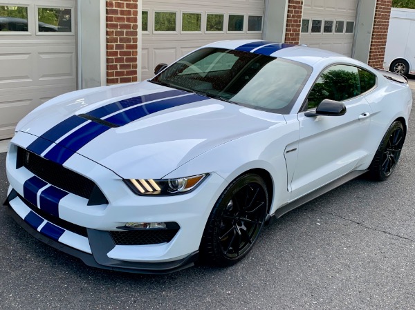 Used-2017-Ford-Mustang-Shelby-GT350