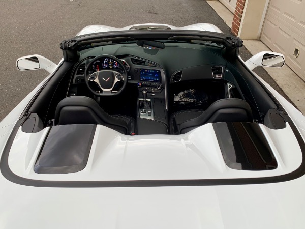 Used-2019-Chevrolet-Corvette-Stingray-Convertible