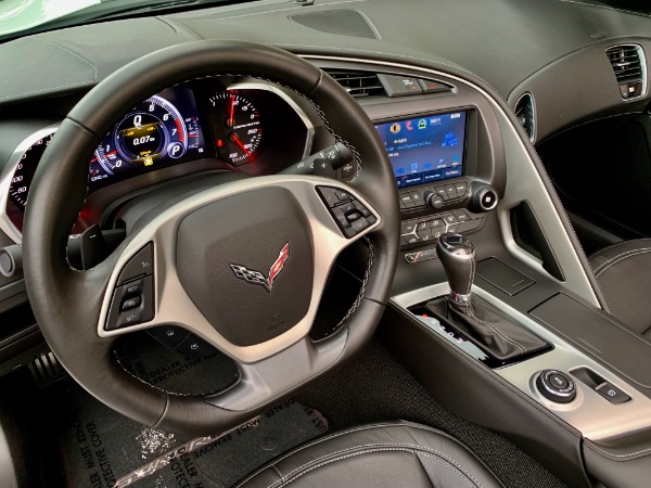 Used-2019-Chevrolet-Corvette-Stingray-Convertible