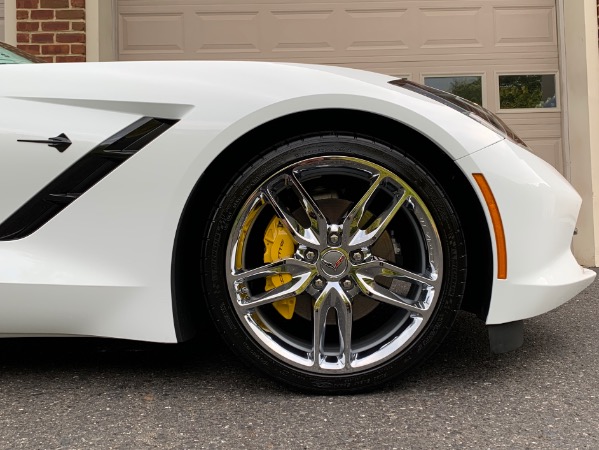 Used-2019-Chevrolet-Corvette-Stingray-Convertible