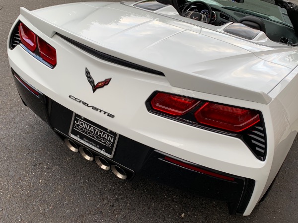 Used-2019-Chevrolet-Corvette-Stingray-Convertible