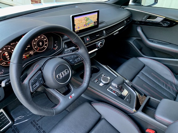 Used-2019-Audi-A4-20T-quattro-Premium-Plus